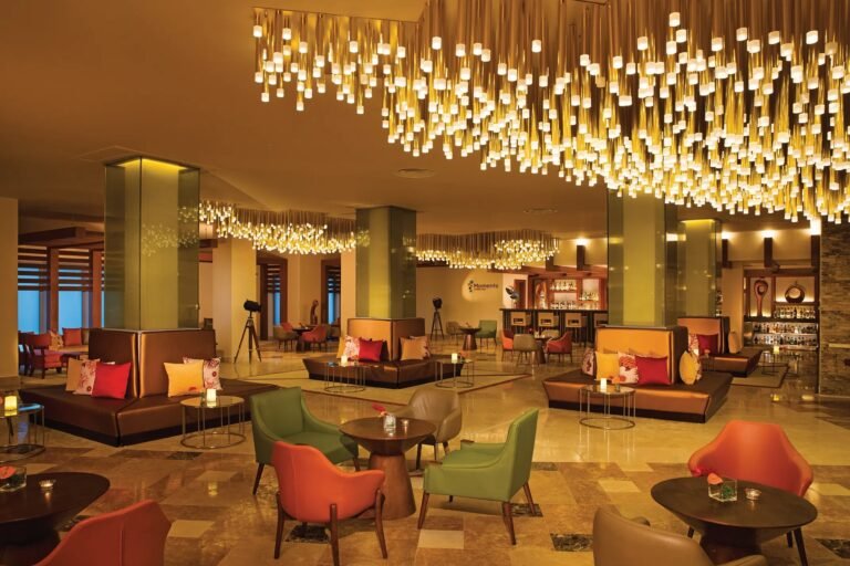 imgi_52_DROPC-BAR-Moments-1A-CB